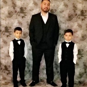 Meet your Posher, Raul